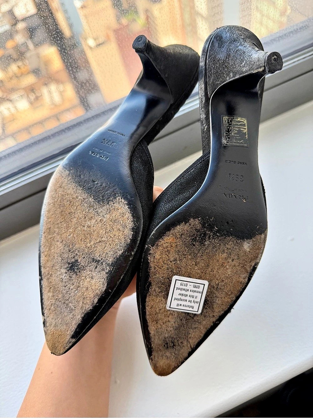 Rare Vintage Prada Embellished Pointed-Toe Mules in Black 39.5 - Picture 6 of 9
